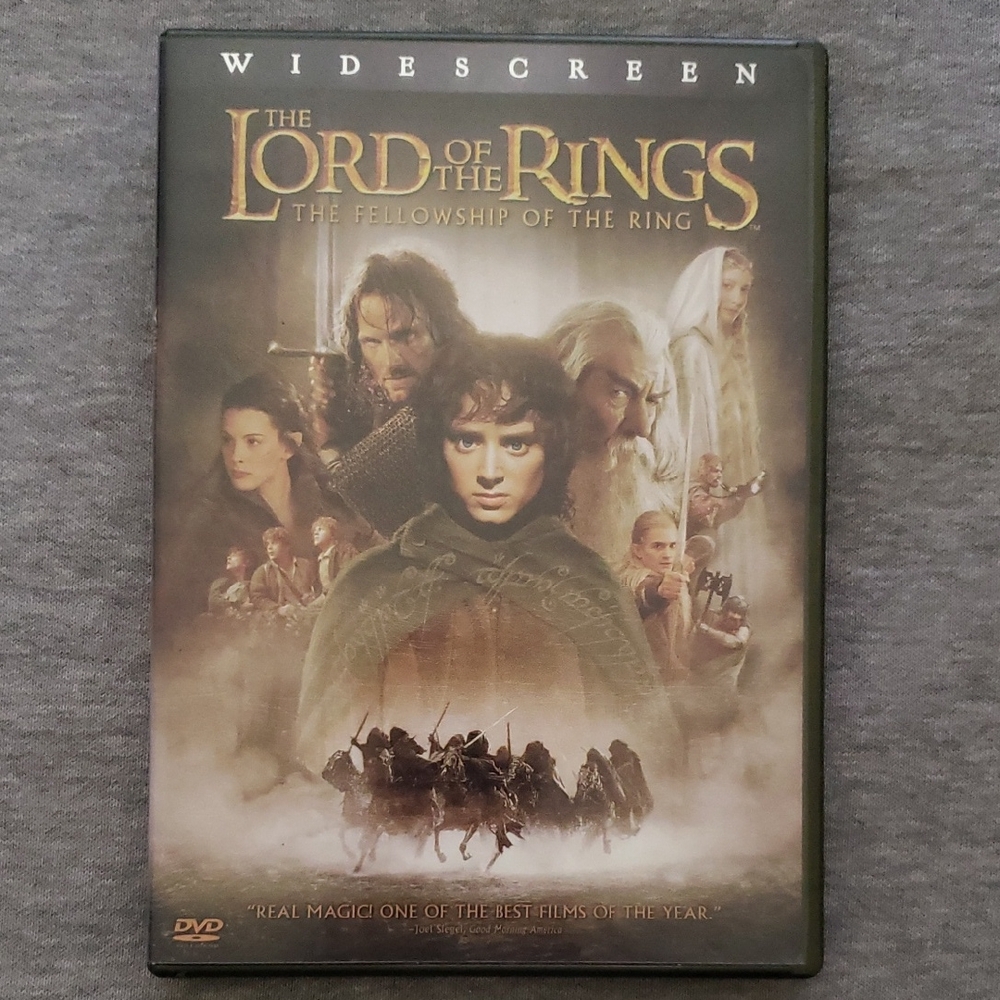 The Lord of the Rings: The Fellowship of the Ring DVD - Black Case